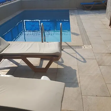 Atmaca Villa